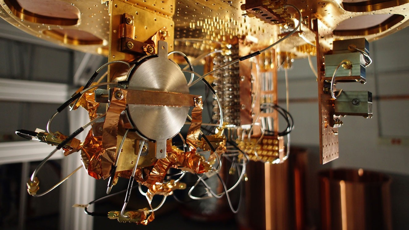 /images/introtcs/lec_26_quantum_computing-3.webp